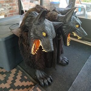 Three-Headed Black Wolf Cerberus Spirit Halloween Home Decor